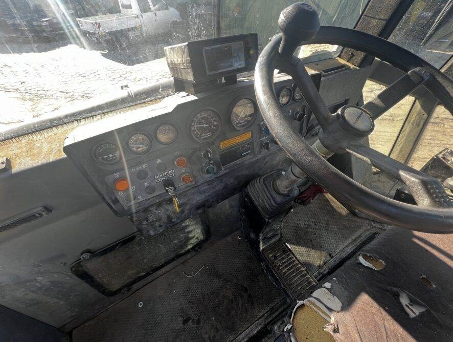 Apisonadora de asfalto Dynapac CC422 A/C: foto 7