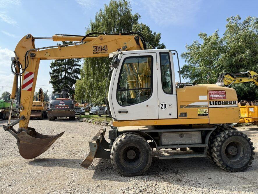 Liebherr A314  - Excavadora de ruedas: foto 1 Liebherr A314  - Excavadora de ruedas: foto 1