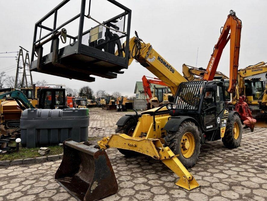 Komatsu WH714 H kosz  - Maquinaria de construcción: foto 1 Komatsu WH714 H kosz  - Maquinaria de construcción: foto 1