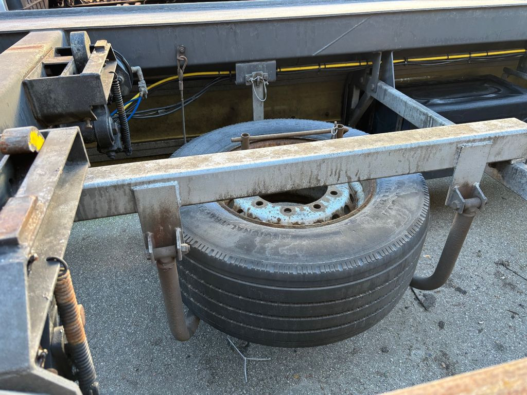 Jung R. TOP ZUSTAND / MICHELIN Ber. - Remolque multilift/ Portacontenedores de cadenas: foto 4 Jung R. TOP ZUSTAND / MICHELIN Ber. - Remolque multilift/ Portacontenedores de cadenas: foto 4