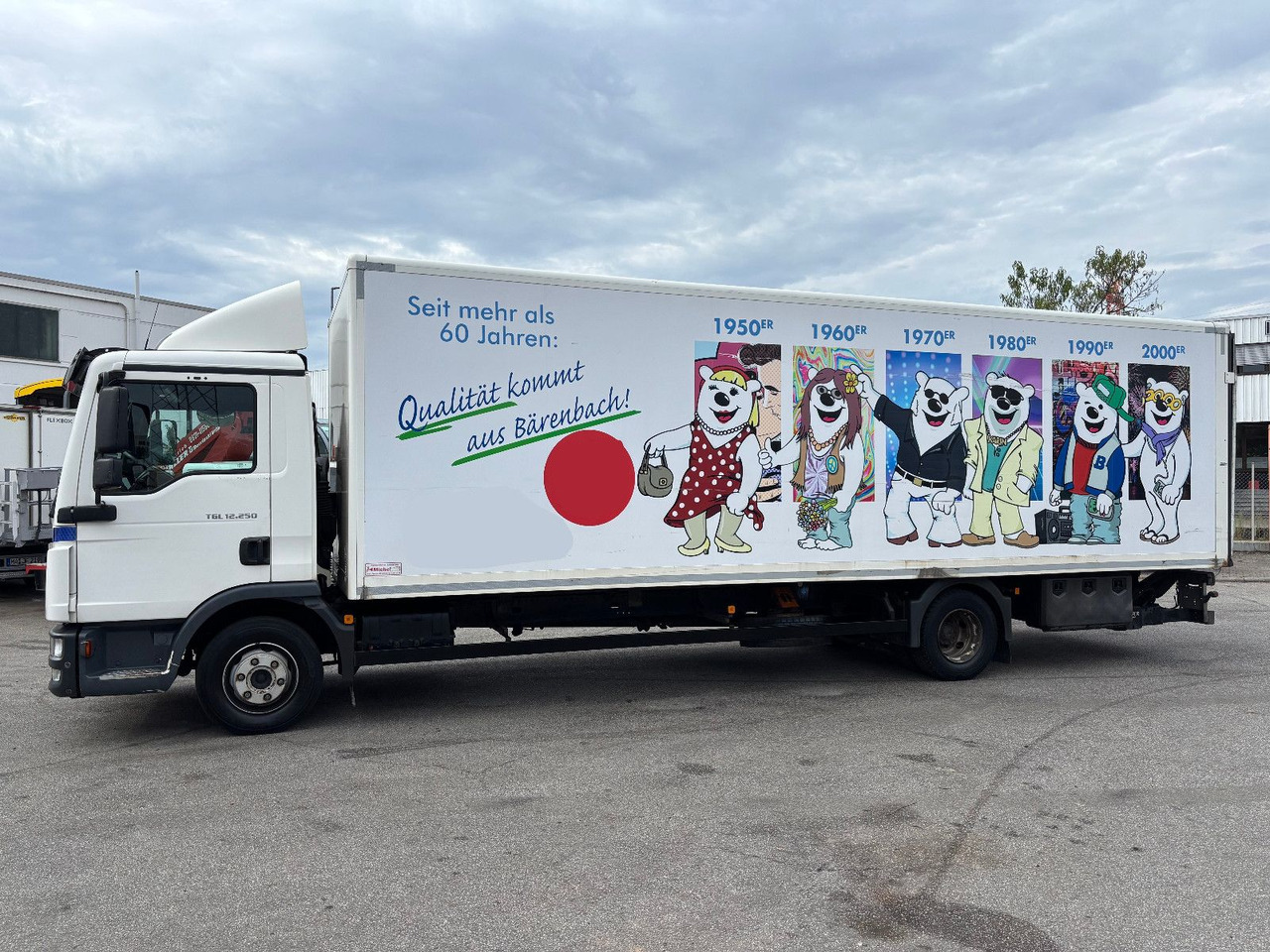 MAN TGL 12.250 LBW/Klima/Standheizung/Bergabfahr - Camión caja cerrada: foto 2 MAN TGL 12.250 LBW/Klima/Standheizung/Bergabfahr - Camión caja cerrada: foto 2