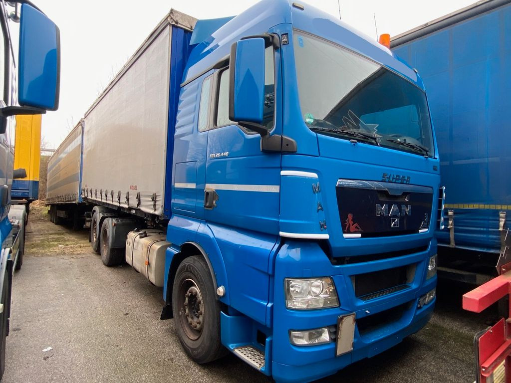 MAN TGX 26.440 EEV /Retarder/Lift/StandHei/2 Stück - Camión portacontenedore/ Intercambiable: foto 2 MAN TGX 26.440 EEV /Retarder/Lift/StandHei/2 Stück - Camión portacontenedore/ Intercambiable: foto 2