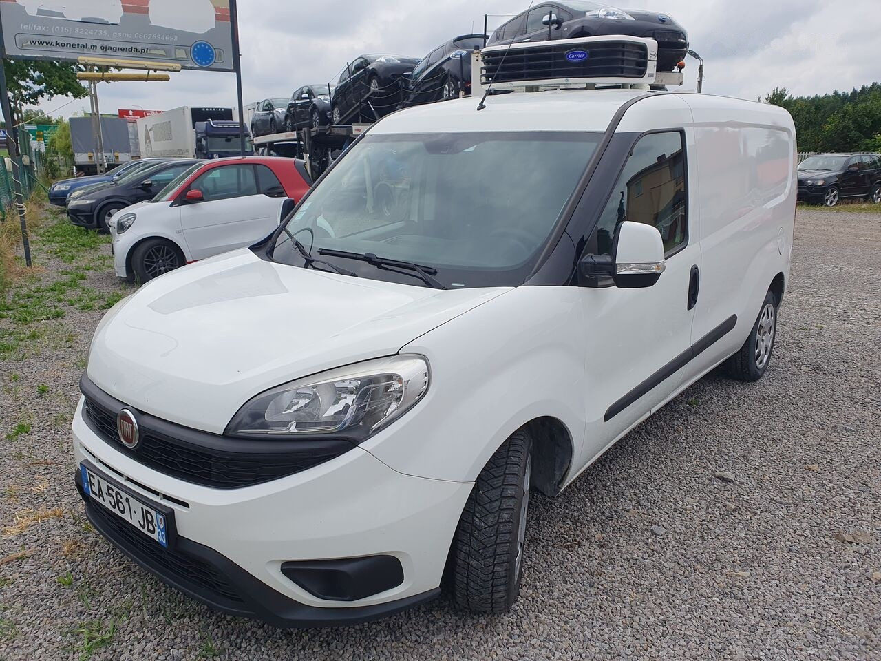 FIAT DOBLO 1.6 LONG CHLODNIA MROZNIA carrier + 230 V KLIMA EURO6 - Furgoneta frigorifica: foto 1 FIAT DOBLO 1.6 LONG CHLODNIA MROZNIA carrier + 230 V KLIMA EURO6 - Furgoneta frigorifica: foto 1