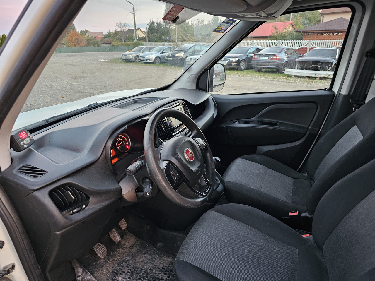 Furgoneta frigorifica FIAT DOBLO LONG CHLODNIA carrier KLIMA  EURO6 [ Copy ]: foto 9