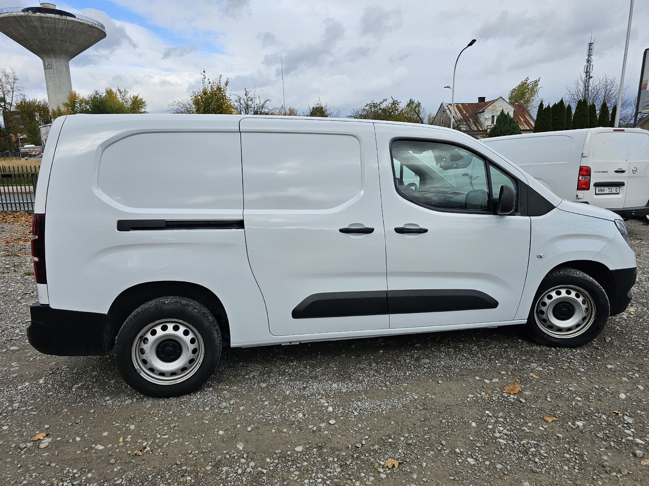 OPEL COMBO MAXI LONG CHLODNIA MROZNIA CARRIER KLIMA EURO6 - Furgoneta frigorifica: foto 4 OPEL COMBO MAXI LONG CHLODNIA MROZNIA CARRIER KLIMA EURO6 - Furgoneta frigorifica: foto 4
