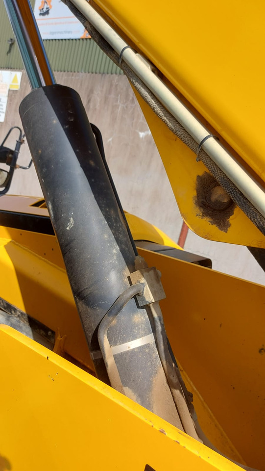 JCB 540-140 - Manipulador telescópico: foto 4 JCB 540-140 - Manipulador telescópico: foto 4