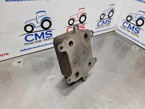 Claas Arion 640, Arion 650-610, Torion, Engine Oil Cooler 0011465440 - Radiador: foto 3 Claas Arion 640, Arion 650-610, Torion, Engine Oil Cooler 0011465440 - Radiador: foto 3