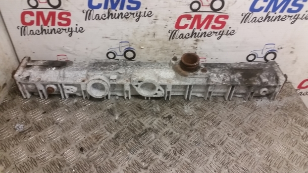 Deutz Agrotron 6.15 Engine Air Intake Manifold 04802283 - Colector de admisión para Tractor: foto 1 Deutz Agrotron 6.15 Engine Air Intake Manifold 04802283 - Colector de admisión para Tractor: foto 1