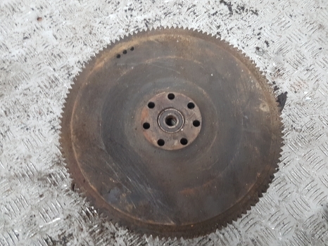 Fiat 980 Flywheel - Volante de inercia para Tractor: foto 1 Fiat 980 Flywheel - Volante de inercia para Tractor: foto 1