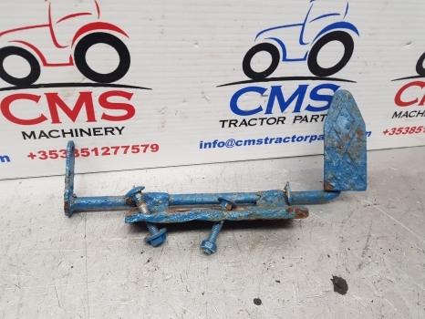 Ford 2000, 3000 Foot Throttle, Accelerator Control Pedal - Procesamiento de combustible para Tractor: foto 1 Ford 2000, 3000 Foot Throttle, Accelerator Control Pedal - Procesamiento de combustible para Tractor: foto 1