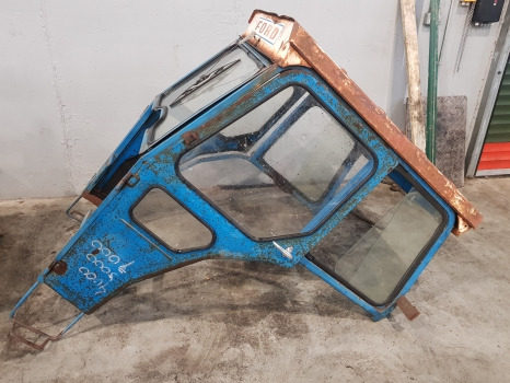 Ford 4000, 5000, 7000 Complete Cab 81834249, 81834250 Sold, Sold, Sold - Cabina: foto 1 Ford 4000, 5000, 7000 Complete Cab 81834249, 81834250 Sold, Sold, Sold - Cabina: foto 1