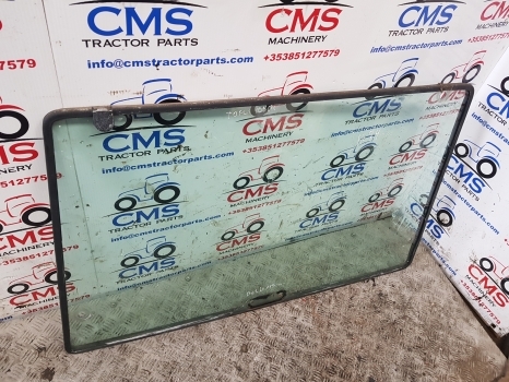 Ford 4610 Ap, Lp Cab Front Windscreen And Seal 83956746, 89403102, E3nn9403102bb - Parabrisas para Tractor: foto 5 Ford 4610 Ap, Lp Cab Front Windscreen And Seal 83956746, 89403102, E3nn9403102bb - Parabrisas para Tractor: foto 5