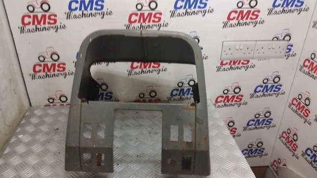 Ford 5640, 6640, 7740, 8240, 7840 40 Series Steering Dashboard Panel 81867812 - Salpicadero para Tractor: foto 1 Ford 5640, 6640, 7740, 8240, 7840 40 Series Steering Dashboard Panel 81867812 - Salpicadero para Tractor: foto 1