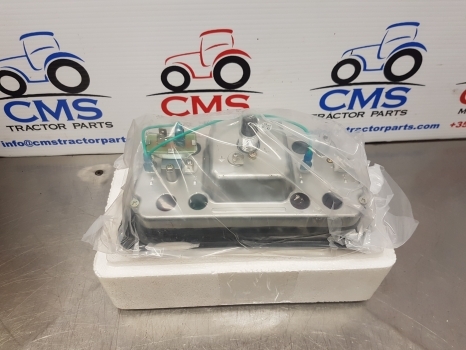Ford 6610, 4610, 7610 Dash Clock, Instrument Cluster D8nn10849tb, 83953544 - Salpicadero para Tractor: foto 3 Ford 6610, 4610, 7610 Dash Clock, Instrument Cluster D8nn10849tb, 83953544 - Salpicadero para Tractor: foto 3