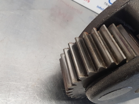 Eje posterior para Tractor Ford 6640, 5640, 7740, Ts Half Axle Planetary Unit E9nn4n029cb, 81866257: foto 9 Eje posterior para Tractor Ford 6640, 5640, 7740, Ts Half Axle Planetary Unit E9nn4n029cb, 81866257: foto 9