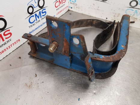 Ford 7610 5610, 6610, 6810, 7710 Sq Cab Fuel Tank Support E4nn9n204ab - Depósito de combustible: foto 5 Ford 7610 5610, 6610, 6810, 7710 Sq Cab Fuel Tank Support E4nn9n204ab - Depósito de combustible: foto 5