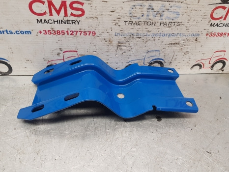 Ford Q, Sq Cab, 10, Tw, 30, 600 Series Cab Mudguard Bracket Support D5nn16n318a - Guardabarros: foto 1 Ford Q, Sq Cab, 10, Tw, 30, 600 Series Cab Mudguard Bracket Support D5nn16n318a - Guardabarros: foto 1