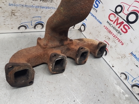International Case 85, 95 885 Exhaust Manifold 3136066r1, 3136066r12, 3136668r1 - Colector de escape para Tractor: foto 5 International Case 85, 95 885 Exhaust Manifold 3136066r1, 3136066r12, 3136668r1 - Colector de escape para Tractor: foto 5