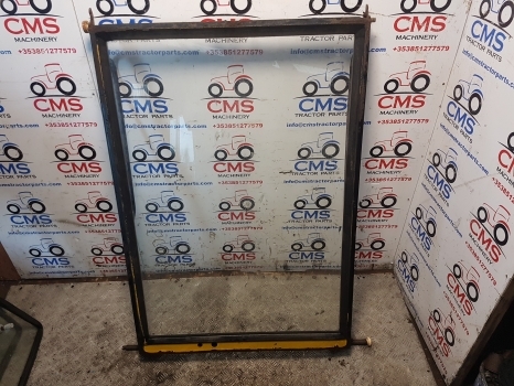 Jcb 3cx Sitemaster Rear Window Frame With Glass 121/07000, 92606001, 657/00018 - Ventana y piezas para Retroexcavadora: foto 1 Jcb 3cx Sitemaster Rear Window Frame With Glass 121/07000, 92606001, 657/00018 - Ventana y piezas para Retroexcavadora: foto 1