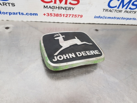 John Deere 3050, 3040, 40, 55 , 50series, Front Bonnet Medallion, Badge L36573 - Carrocería y exterior para Maquinaria agrícola: foto 5 John Deere 3050, 3040, 40, 55 , 50series, Front Bonnet Medallion, Badge L36573 - Carrocería y exterior para Maquinaria agrícola: foto 5
