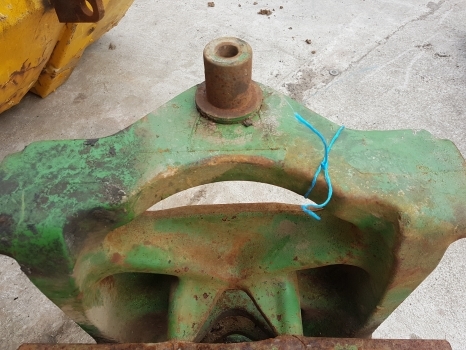 John Deere 6610, 6510 Premuim Front Axle Casting Al102442, L102442 - Eje delantero para Maquinaria agrícola: foto 5 John Deere 6610, 6510 Premuim Front Axle Casting Al102442, L102442 - Eje delantero para Maquinaria agrícola: foto 5