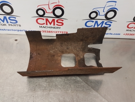 John Deere 6820, 6020, 6030, 6000, 7330 Drive Shaft Guard L172731 - Eje delantero para Tractor: foto 3 John Deere 6820, 6020, 6030, 6000, 7330 Drive Shaft Guard L172731 - Eje delantero para Tractor: foto 3