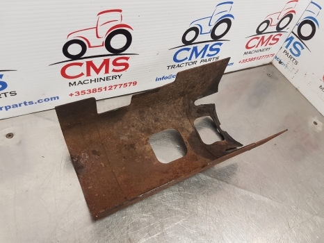 John Deere 6820, 6020, 6030, 6000, 7330 Drive Shaft Guard L172731 - Eje delantero para Tractor: foto 4 John Deere 6820, 6020, 6030, 6000, 7330 Drive Shaft Guard L172731 - Eje delantero para Tractor: foto 4