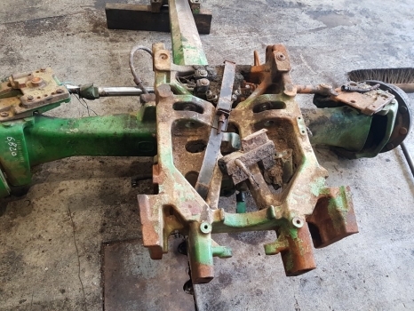 John Deere 6820, 6920 Front Axle Complete Dana Spicer 745/750 Tls  L206438 - Eje delantero para Maquinaria agrícola: foto 2 John Deere 6820, 6920 Front Axle Complete Dana Spicer 745/750 Tls  L206438 - Eje delantero para Maquinaria agrícola: foto 2