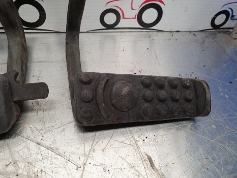 John Deere Brake Pedals For Sg2 Cab R75715, R75716, Ar102305, Ar102306 - Pedal para Tractor: foto 3 John Deere Brake Pedals For Sg2 Cab R75715, R75716, Ar102305, Ar102306 - Pedal para Tractor: foto 3