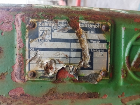 John Deere Zf 2045 Front Axle Casting 4475006019, 4475306084, 4475406094 - Eje delantero para Maquinaria agrícola: foto 5 John Deere Zf 2045 Front Axle Casting 4475006019, 4475306084, 4475406094 - Eje delantero para Maquinaria agrícola: foto 5