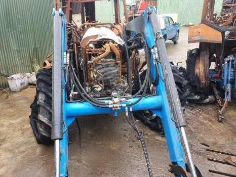 Landini 5-110h Front, Rear Axle, Engine, Transmission, Lift, Panels, Pto Parts - Motor y piezas: foto 4 Landini 5-110h Front, Rear Axle, Engine, Transmission, Lift, Panels, Pto Parts - Motor y piezas: foto 4