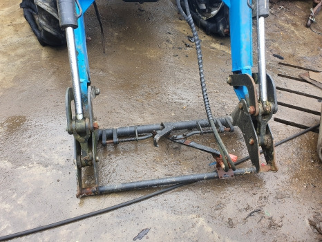 Landini 5-110h Front, Rear Axle, Engine, Transmission, Lift, Panels, Pto Parts - Motor y piezas: foto 3 Landini 5-110h Front, Rear Axle, Engine, Transmission, Lift, Panels, Pto Parts - Motor y piezas: foto 3