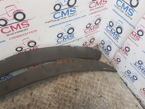 Landini Mythos 100, 90, 105, 115  Mudguard Fender Pair 3654071m1, 3654072m1 - Guardabarros para Tractor: foto 4 Landini Mythos 100, 90, 105, 115  Mudguard Fender Pair 3654071m1, 3654072m1 - Guardabarros para Tractor: foto 4