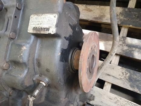 Manitou Mlt735-120 Lsu Transmission Drop Box Complete 15930, 224053, B14 30124 - Caja de cambios: foto 4 Manitou Mlt735-120 Lsu Transmission Drop Box Complete 15930, 224053, B14 30124 - Caja de cambios: foto 4