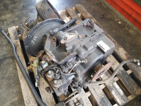 Manitou Mlt735-120 Lsu Transmission Drop Box Complete 15930, 224053, B14 30124 - Caja de cambios: foto 2 Manitou Mlt735-120 Lsu Transmission Drop Box Complete 15930, 224053, B14 30124 - Caja de cambios: foto 2