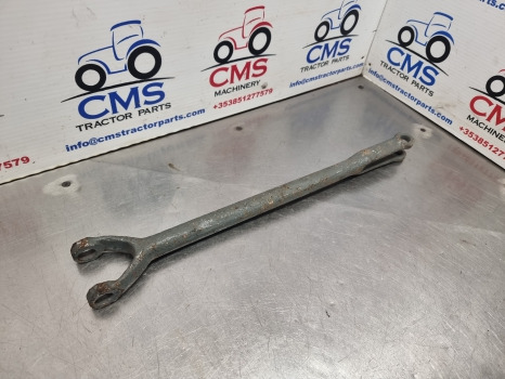 Massey Ferguson 133, 135, 140, 152, 35 Lift Arm, Draft Link 182554m92 - Suspensión: foto 2 Massey Ferguson 133, 135, 140, 152, 35 Lift Arm, Draft Link 182554m92 - Suspensión: foto 2