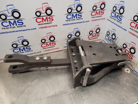 Massey Ferguson 35, 35x, 135, 165, 175, 178 Swinging Draw Bar Hitch - Bastidor/ Chasis: foto 1 Massey Ferguson 35, 35x, 135, 165, 175, 178 Swinging Draw Bar Hitch - Bastidor/ Chasis: foto 1