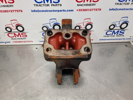 Massey Ferguson 5612, 5400, 5600, 5700, Top Link Bracket 4361776m1, 4361662h01 - Suspensión: foto 5 Massey Ferguson 5612, 5400, 5600, 5700, Top Link Bracket 4361776m1, 4361662h01 - Suspensión: foto 5