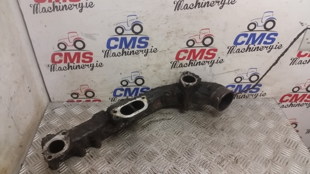 Massey Ferguson 590, 690 Engine Intake Manifold 3777e161 - Colector de admisión para Tractor: foto 1 Massey Ferguson 590, 690 Engine Intake Manifold 3777e161 - Colector de admisión para Tractor: foto 1