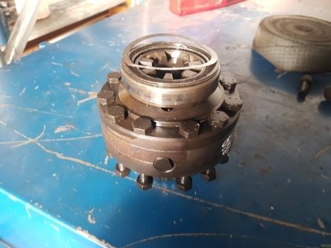 Massey Ferguson 6160, 6170, 5455, 390t 6180 Front Axle Differential 3429476m92 - Diferencial para Tractor: foto 1 Massey Ferguson 6160, 6170, 5455, 390t 6180 Front Axle Differential 3429476m92 - Diferencial para Tractor: foto 1