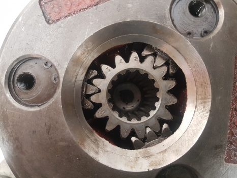 Massey Ferguson 6160 Front Axle Hub Rhs Ag105, 3764297m91, 3429986r2, 3764016 - Cubo para Tractor: foto 4 Massey Ferguson 6160 Front Axle Hub Rhs Ag105, 3764297m91, 3429986r2, 3764016 - Cubo para Tractor: foto 4