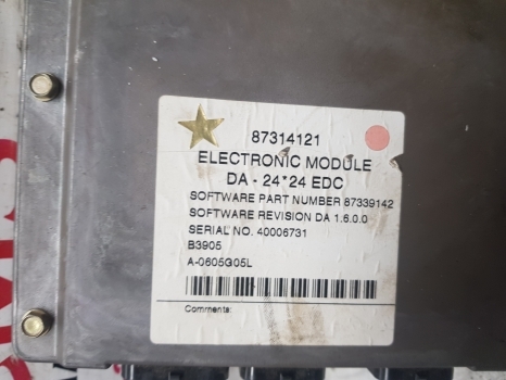 New Holland Case Tsa, Mxu Series Tranmission Control Edc Ecu 87314121, 51562982 - Unidad de control para Tractor: foto 2 New Holland Case Tsa, Mxu Series Tranmission Control Edc Ecu 87314121, 51562982 - Unidad de control para Tractor: foto 2
