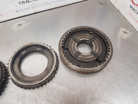 Transmisión para Tractor New Holland Fiat 60, Tm 16x16, 20x16 Transmission Synchronizer 5169029: foto 8