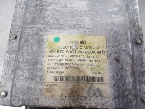 New Holland T5.95, T4, T5, Case Farmall  Xcm W/edc, Ecu 47911991, 47381697 - Unidad de control para Maquinaria agrícola: foto 3 New Holland T5.95, T4, T5, Case Farmall  Xcm W/edc, Ecu 47911991, 47381697 - Unidad de control para Maquinaria agrícola: foto 3