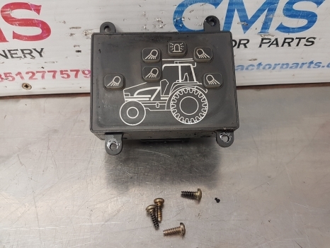 New Holland Ts115a Case Mxu100, 110 Worklamp Ecu 82022885, 47571856 - Unidad de control para Tractor: foto 1 New Holland Ts115a Case Mxu100, 110 Worklamp Ecu 82022885, 47571856 - Unidad de control para Tractor: foto 1