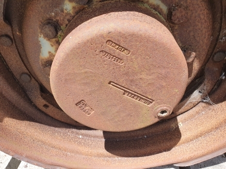 John Deere 7700 Front Rear Axle, Engine, Transmission, Lift Parts Nut - Piezas de recambio para Tractor: foto 3 John Deere 7700 Front Rear Axle, Engine, Transmission, Lift Parts Nut - Piezas de recambio para Tractor: foto 3