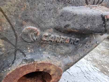 Renault Ares 836, 656 Rx/rz Front Axle Beam Housing 12057, 6000104413 - Eje delantero: foto 3 Renault Ares 836, 656 Rx/rz Front Axle Beam Housing 12057, 6000104413 - Eje delantero: foto 3