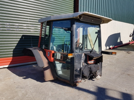 Same Antares 110, 130, Silver 110, 130 Complete Cab As Pictures 0.010.4091.3/40 - Cabina: foto 2 Same Antares 110, 130, Silver 110, 130 Complete Cab As Pictures 0.010.4091.3/40 - Cabina: foto 2