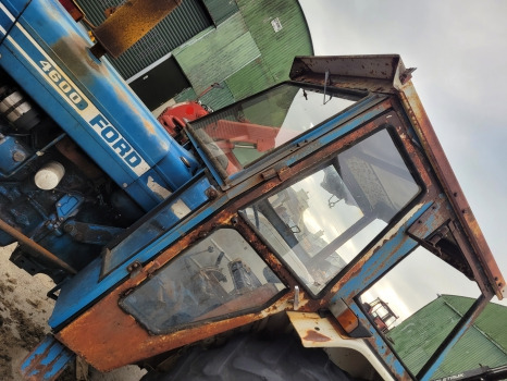 Sold Ford 2600, 3600, 4600, 4610 Complete Fritzmeier Cab M901 Sold - Cabina: foto 3 Sold Ford 2600, 3600, 4600, 4610 Complete Fritzmeier Cab M901 Sold - Cabina: foto 3