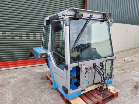 Sold Landini 6880, 7880, 8880, 9880, 9080 Complete Cab Cs11, Sold, Sold, Sold - Cabina: foto 1 Sold Landini 6880, 7880, 8880, 9880, 9080 Complete Cab Cs11, Sold, Sold, Sold - Cabina: foto 1